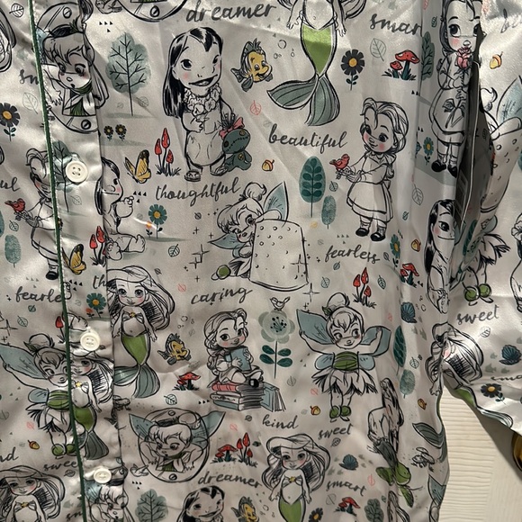 Disney Animators satin pajama medium new with tags - Picture 4 of 6